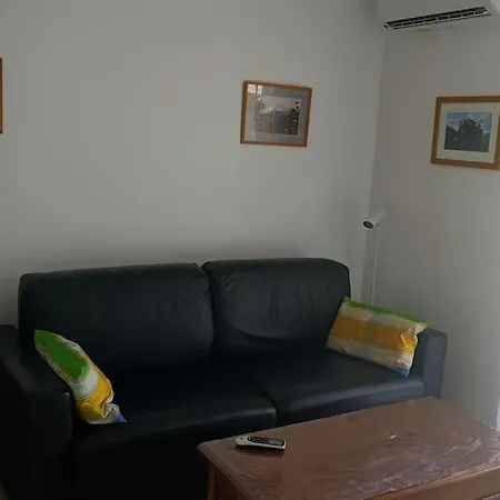 Lägenhet Front De + Piscine Linguizzetta