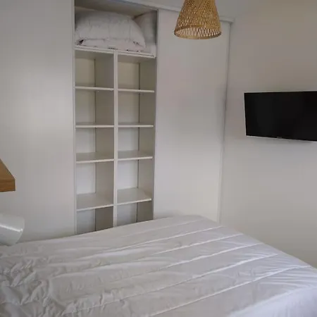 Front De + Piscine Lägenhet Linguizzetta