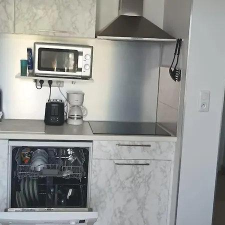 Front De + Piscine Лингиццета