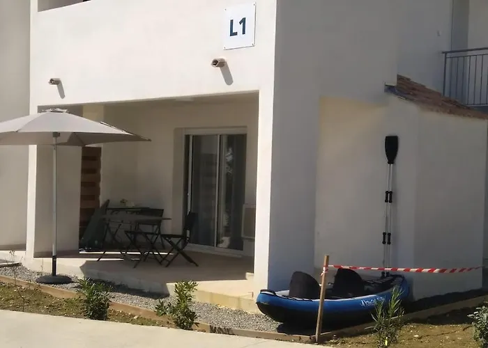 Appartement Front De + Piscine *